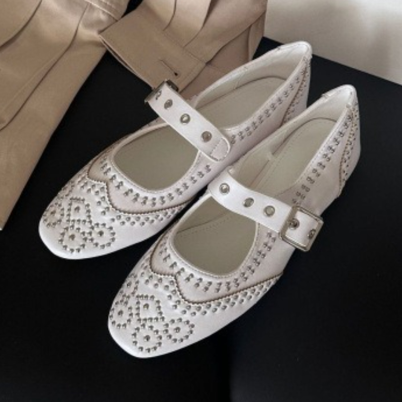 Retro Rivet Buckle Design Flat - Women Shoes Brands reseña y precio